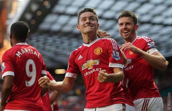 的表现不稳 的表现不稳